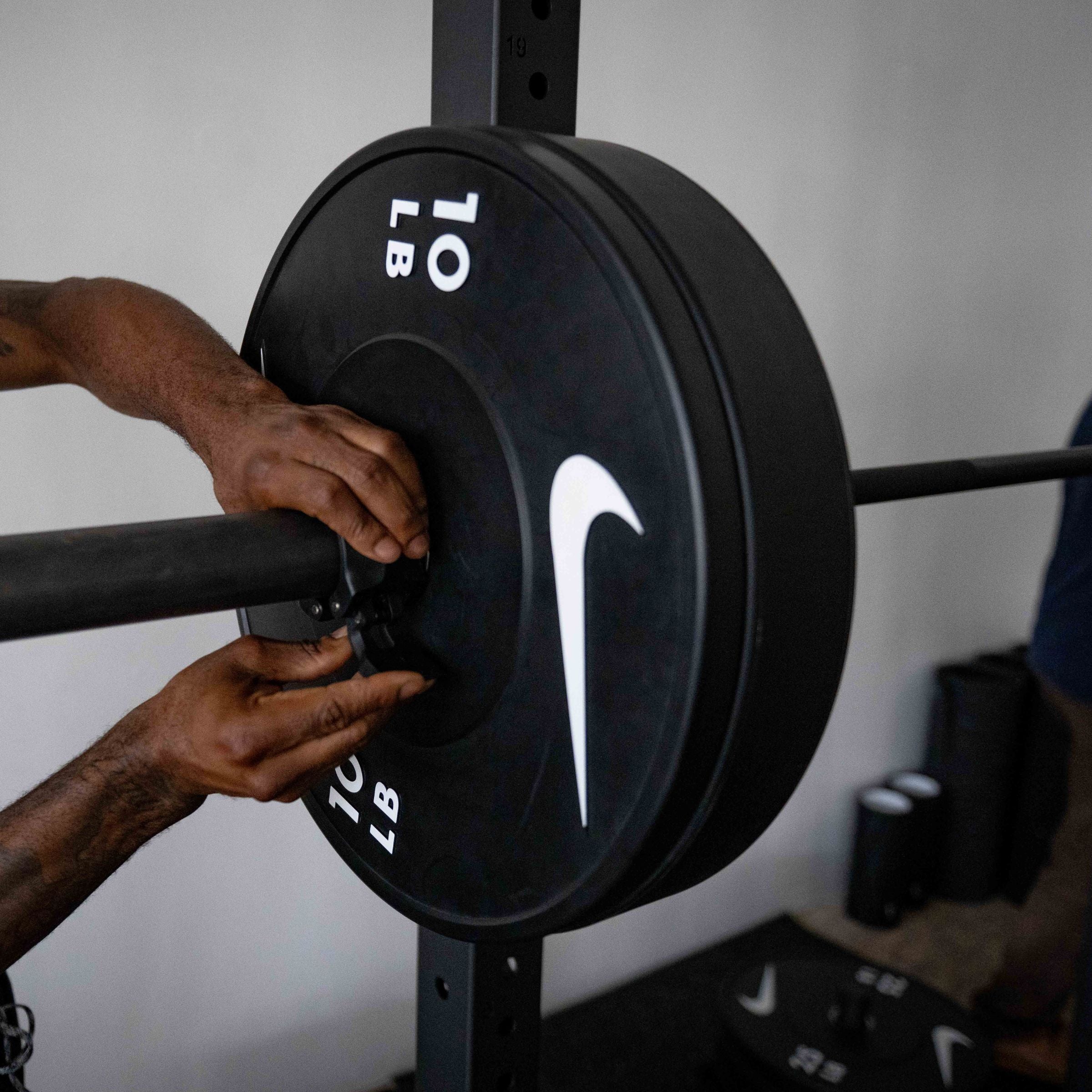 20 kg Nike Barbell and Plate Set - Image 137
