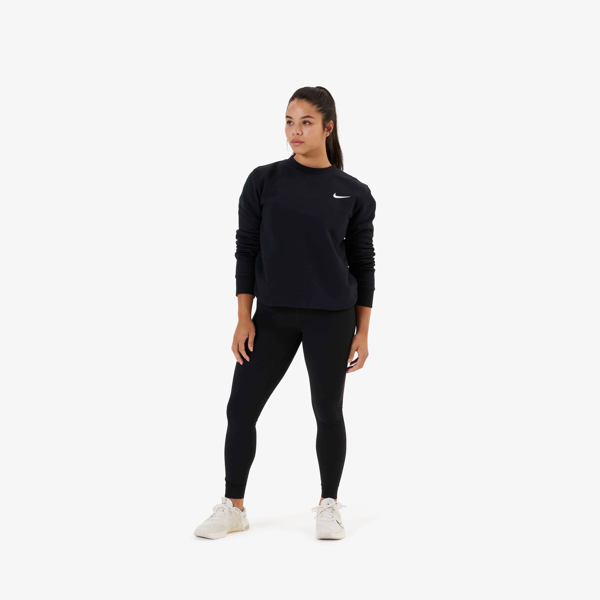 Nike S&C Unisex Crew - Image 15