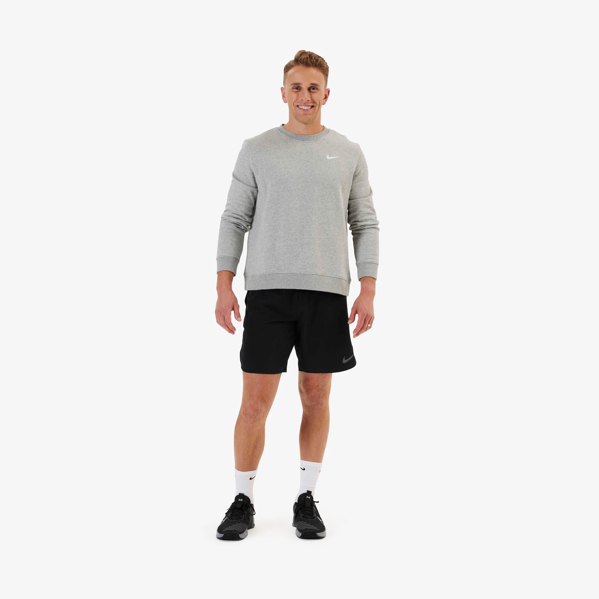 Nike S&C Unisex Crew - Image 5