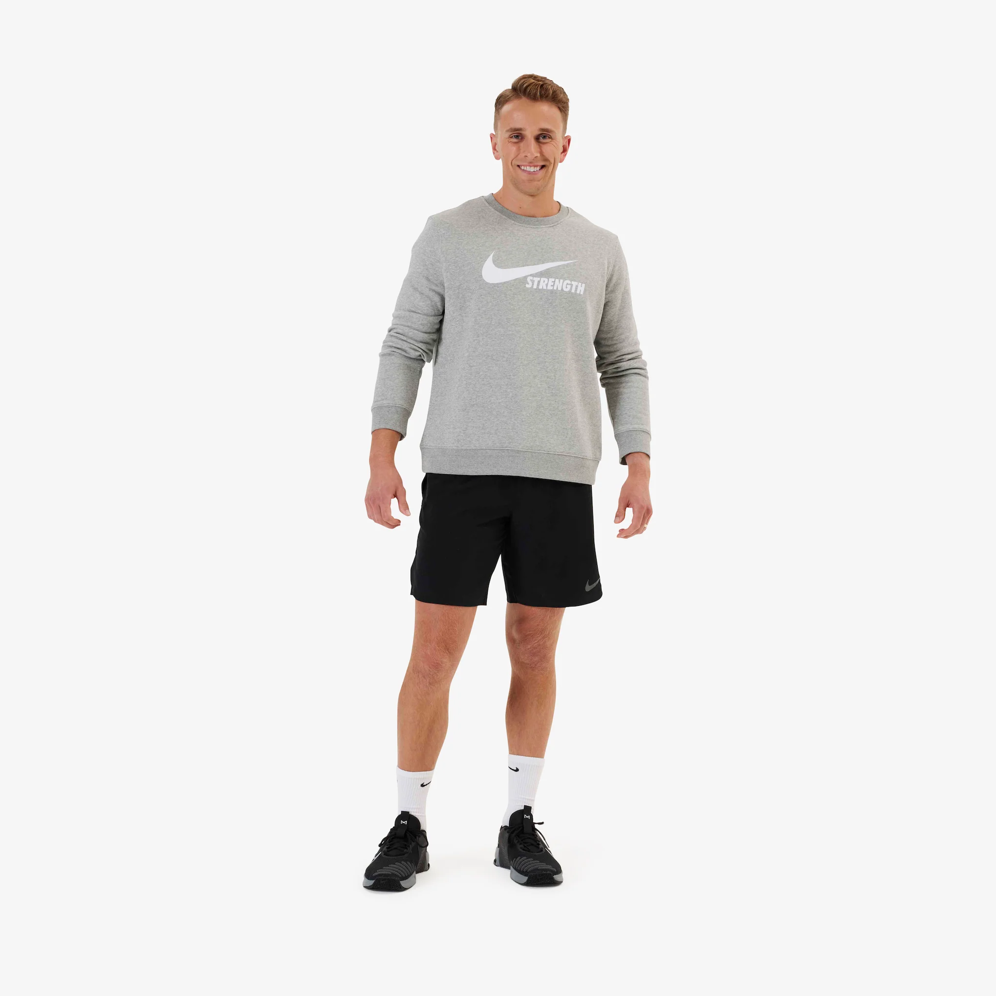 Nike Strength Unisex Crew - Image 4