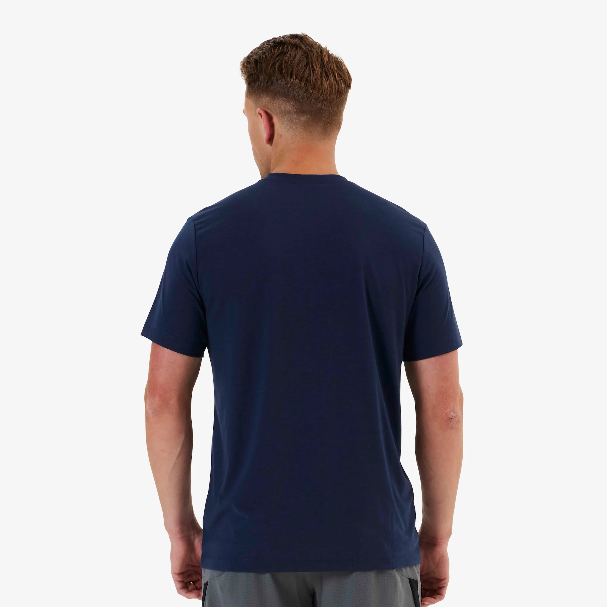 Nike Strength Men's Tee - Image 17
