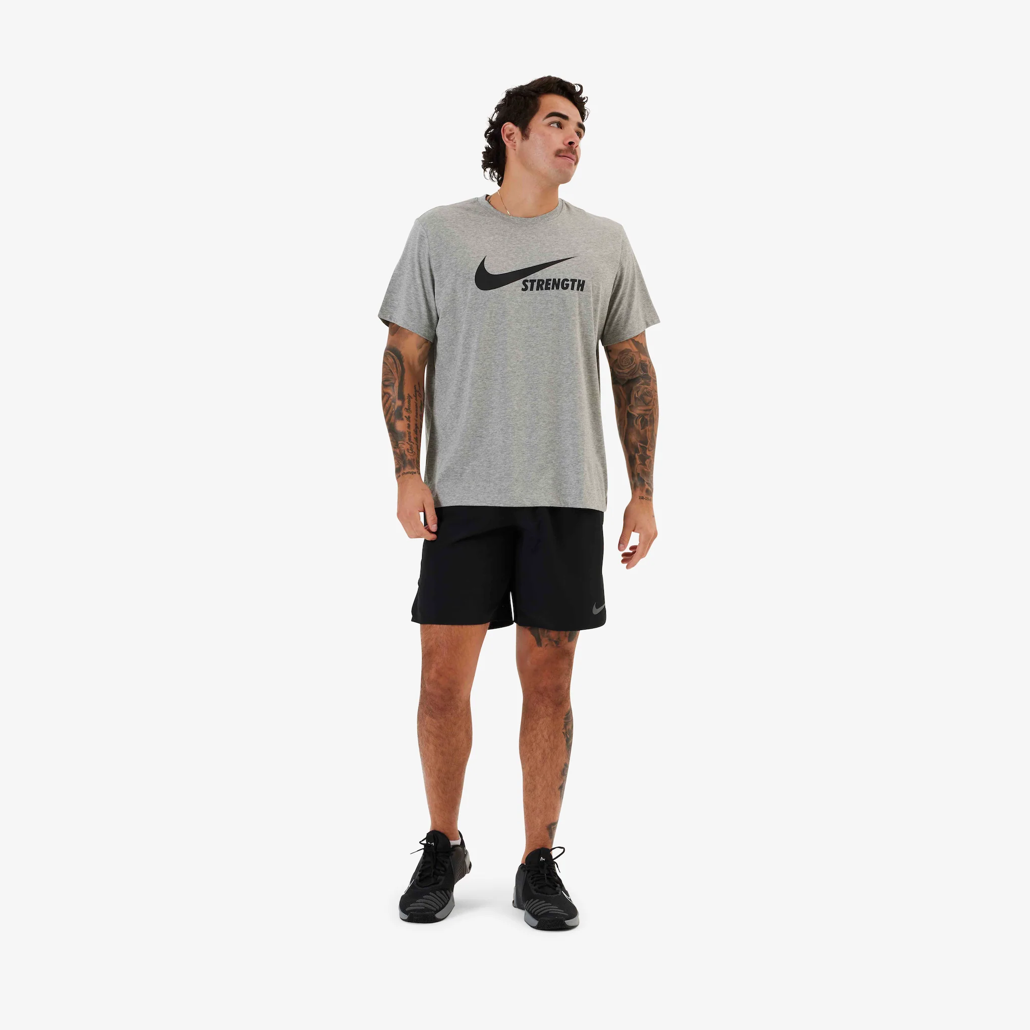 Nike Strength Men's Tee - Image 24