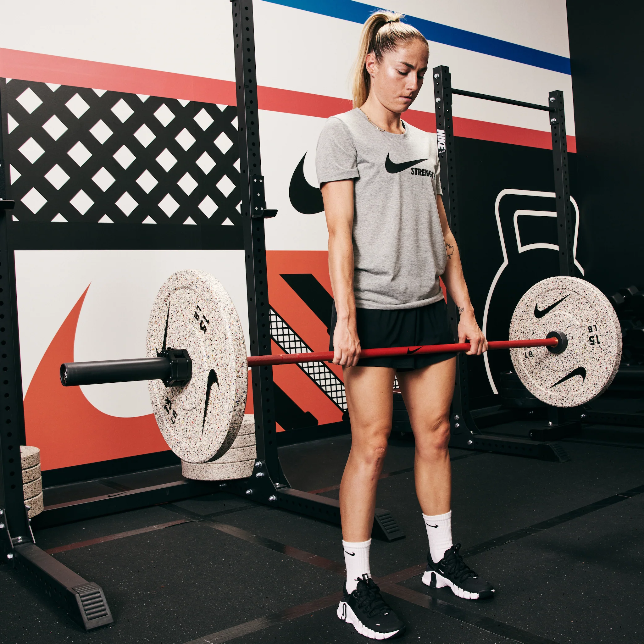 Nike Strength Women's Tee - Image 21